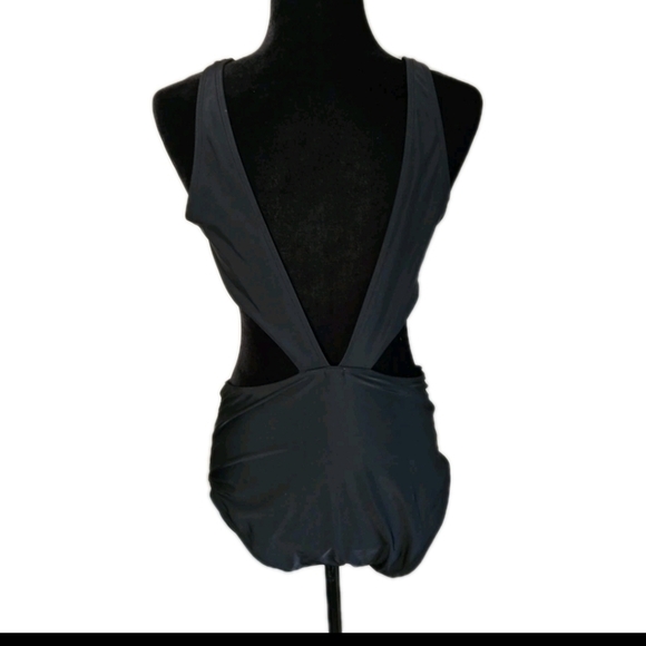 Aerie Womens Black Cut Out One Piece Full Coverage Bathing Suit XL - Picture 6 of 15